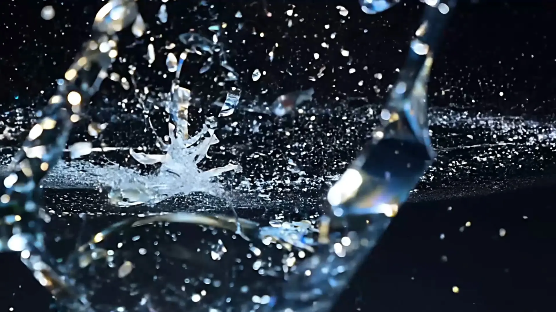 Crystal Shatter Dynamic Transition for Logo Animation